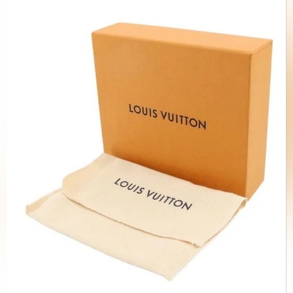 Louis Vuitton Monogram Vernis Compact Zippy Wallet W/ Box, Dustbag, & COA - Picture 15 of 16